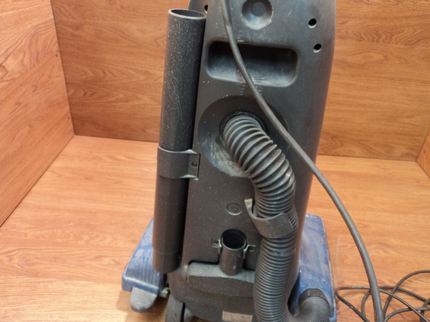 Sharp Vacuum Twin Energy Power 1100 10 Amp EC14TXT6 eBay